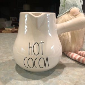 RAE DUNN “HOT COCOA" Pot/Pitcher New.